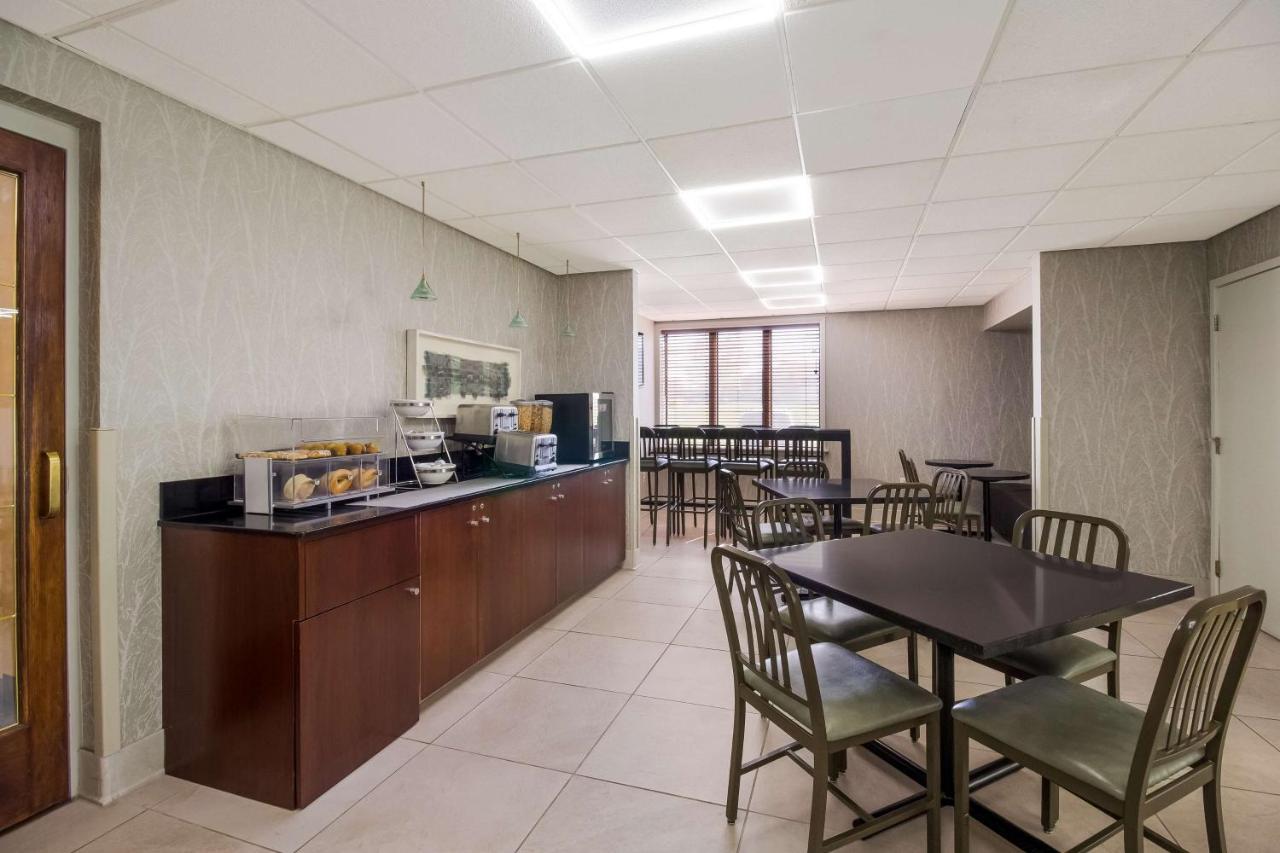 Best Western Lock Haven Buitenkant foto